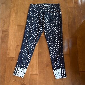Adidas Black and White Leggings with Dynamic Design